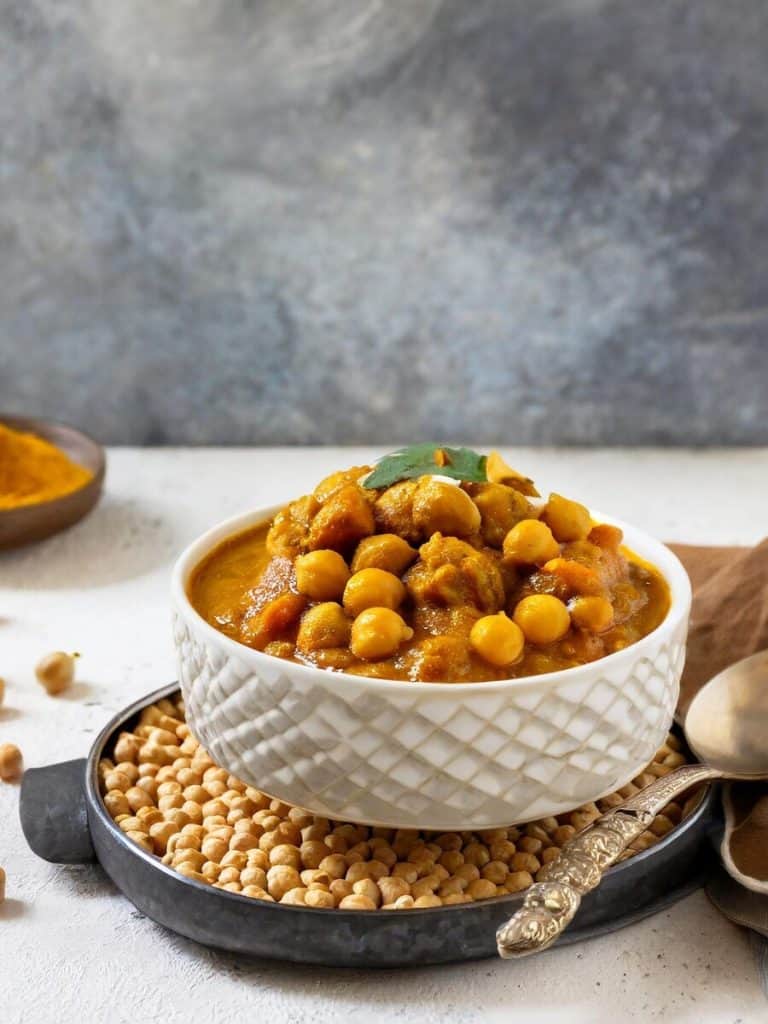Chickpea and Spinach Curry